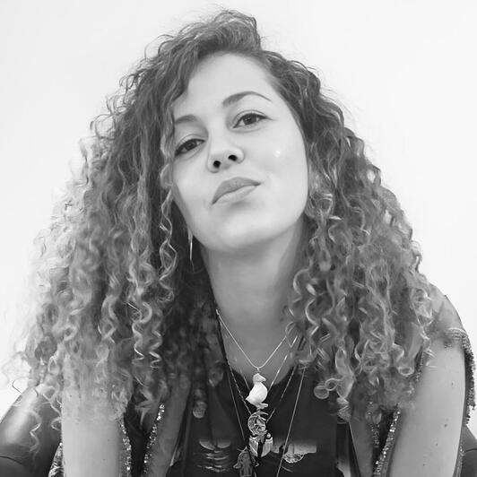 Janette Ayachi Janette Ayachi